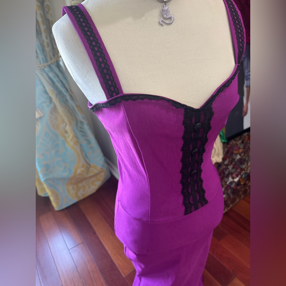 Purple Dress with Black Lace Detail Size Small - Picture 3 of 8